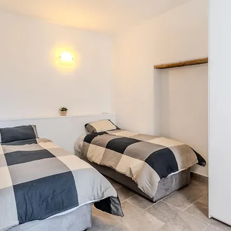 Apartamento Dema-1 By Interhome *